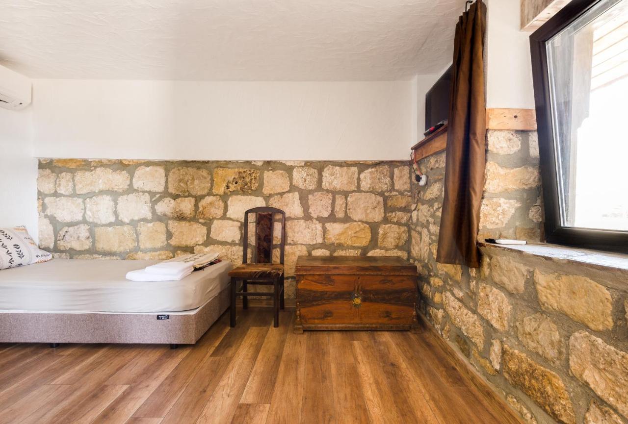 Guest House Hristova Kashta - Христова Къща Cherni Vrŭkh Zewnętrze zdjęcie