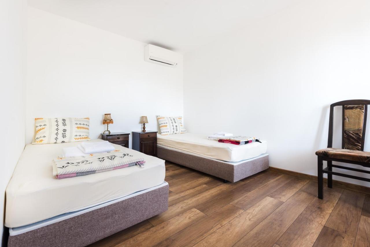 Guest House Hristova Kashta - Христова Къща Cherni Vrŭkh Zewnętrze zdjęcie