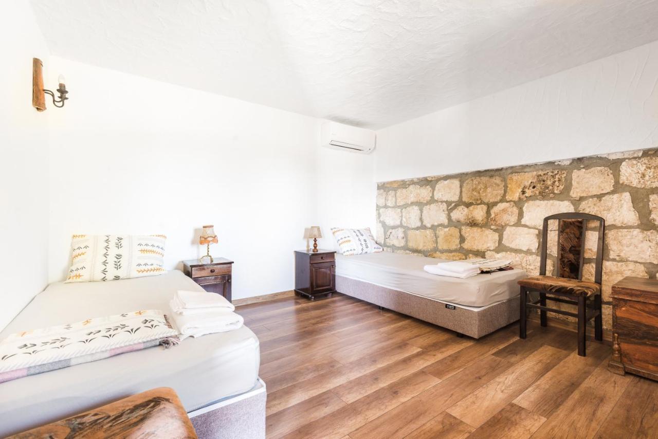 Guest House Hristova Kashta - Христова Къща Cherni Vrŭkh Zewnętrze zdjęcie