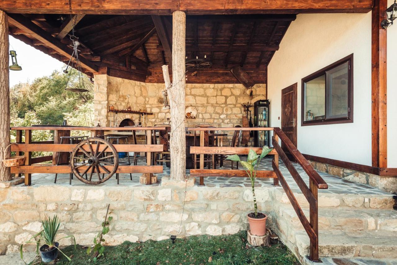 Guest House Hristova Kashta - Христова Къща Cherni Vrŭkh Zewnętrze zdjęcie